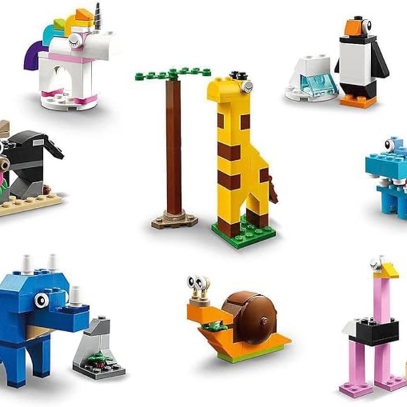 LEGO Classic 11011 Animals Building Blocks 1500 pieces including Ideas Booklet - Picture 8 of 10